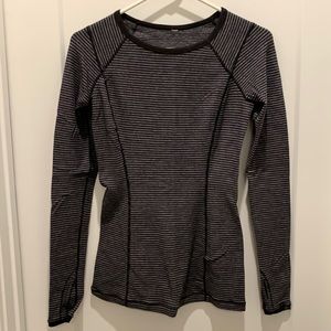 Lululemon Women’s Reversible Long Sleeve Shirt